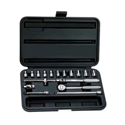 Juego de Copas/Dados 6 pts Mando 1/4 18 Piezas Métrico Stanley 86-117