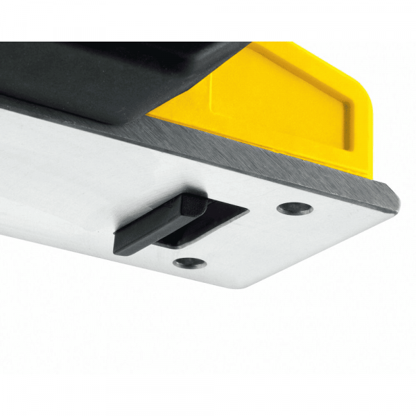 Cepillo 3 1/4 750W Stanley Stpp7502-B3