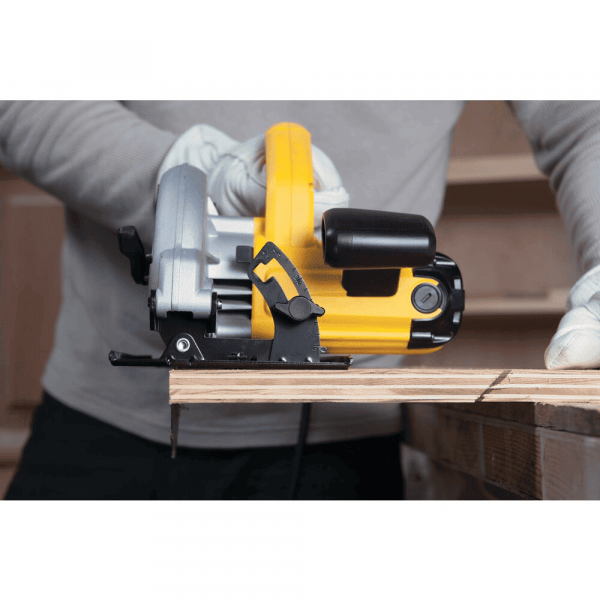 Sierra Circular 7-1/4 Dewalt Dwe5615-B3 1500W