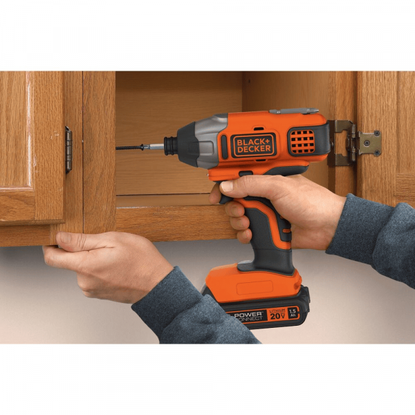 Atornillador Inalambrico Impacto 1/4 20V + 1 Bateria Black&Decker  Bdci20C
