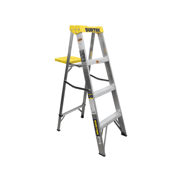 Escalera de tijera tipo III de aluminio y tapa plástica con 3 peldaños SURTEK Et3