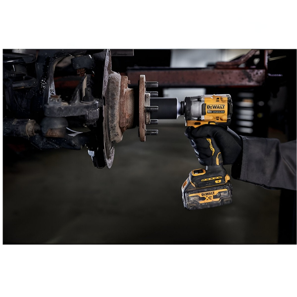 Llave De Impacto Inalambrica Atomic 20v Xr 1/2 pulgda Dewalt DCF922D2-B3